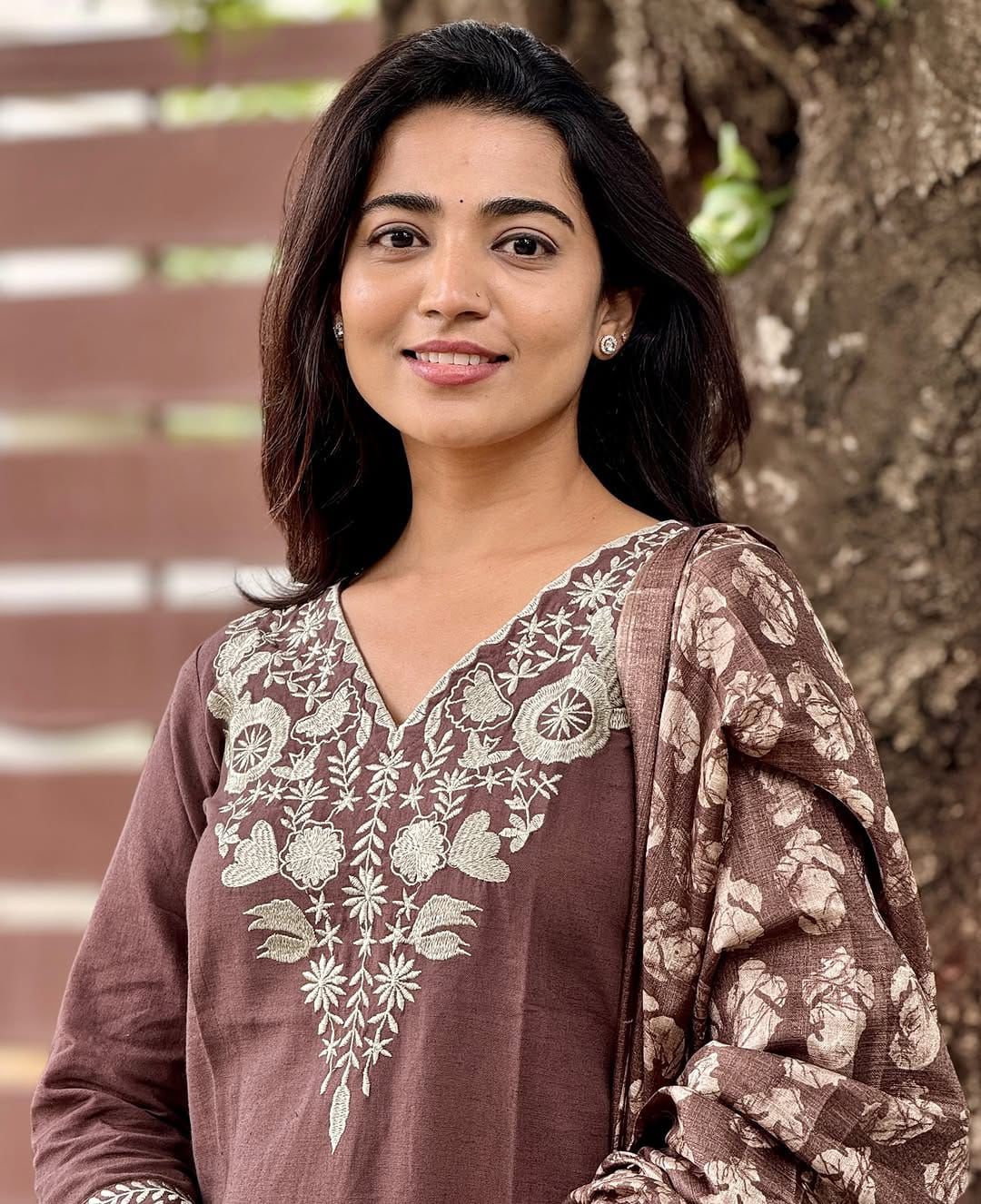 HANDLOOM COTTON KURTI WITH EMBROIDERY WORK