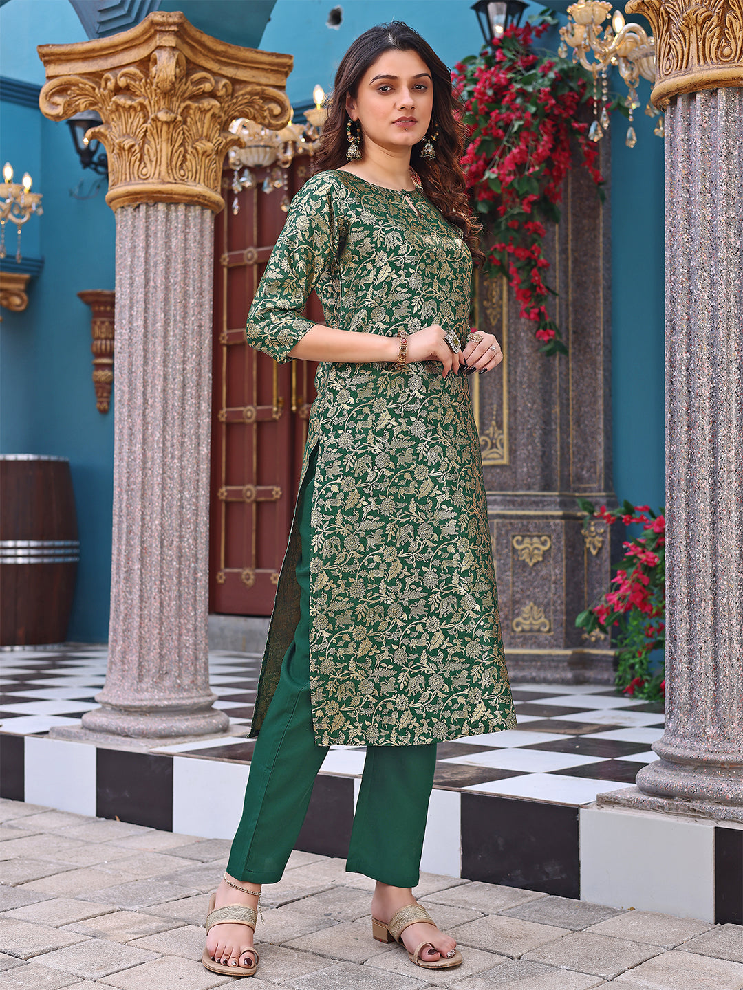 Women Jacquard Kurta Pant Set