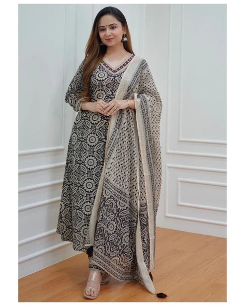 Women Ajarakh Printed Kurta and Pant Set With Dupatta