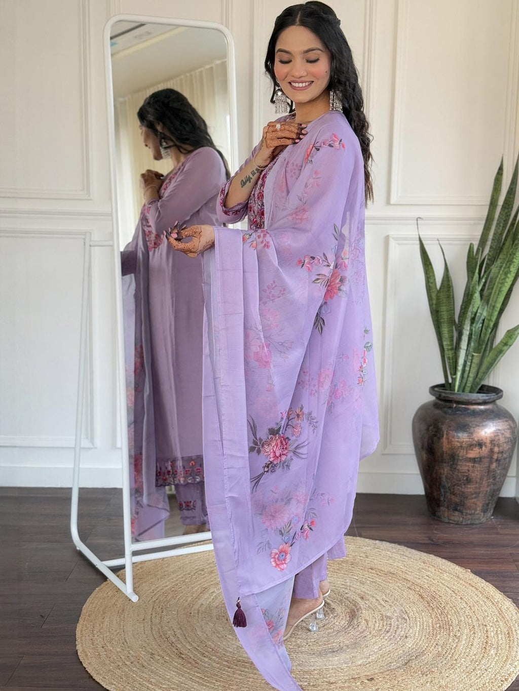 Lavender Kurta Pant Dupatta Set