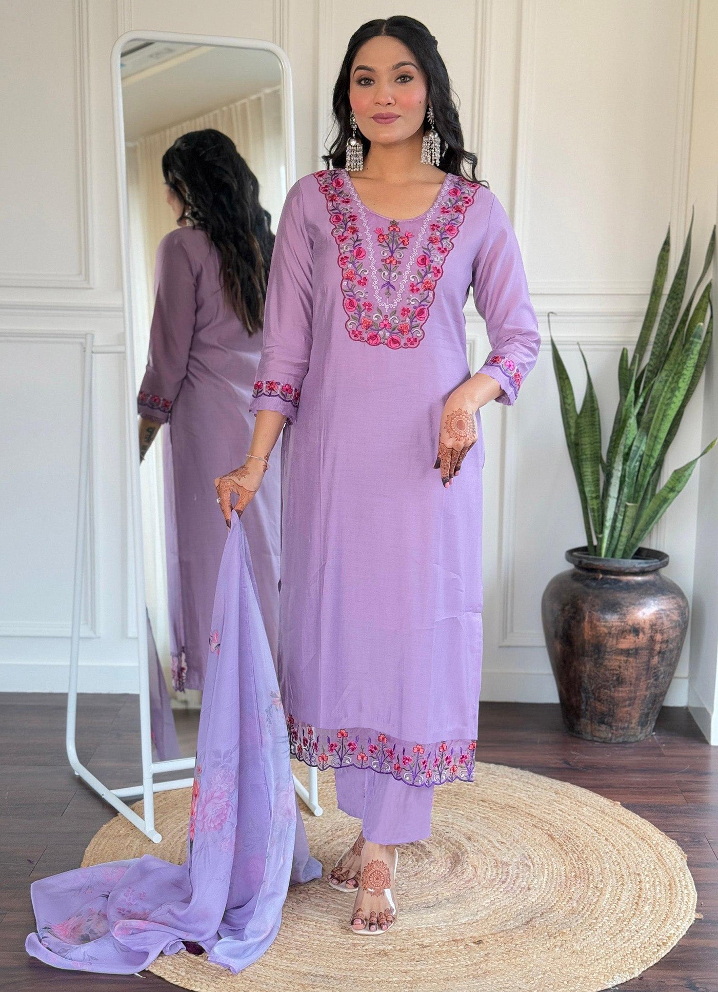 Lavender Kurta Pant Dupatta Set