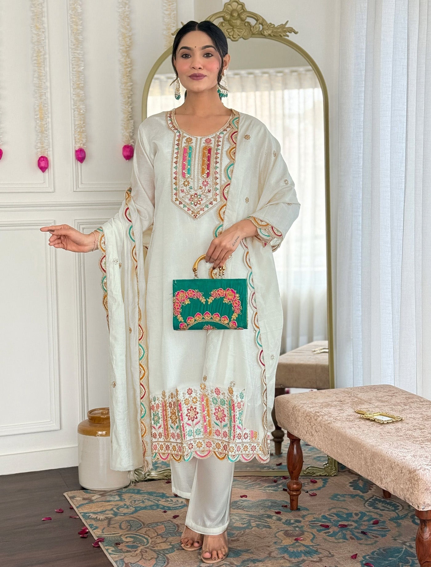 Kurta Pant Dupatta Set