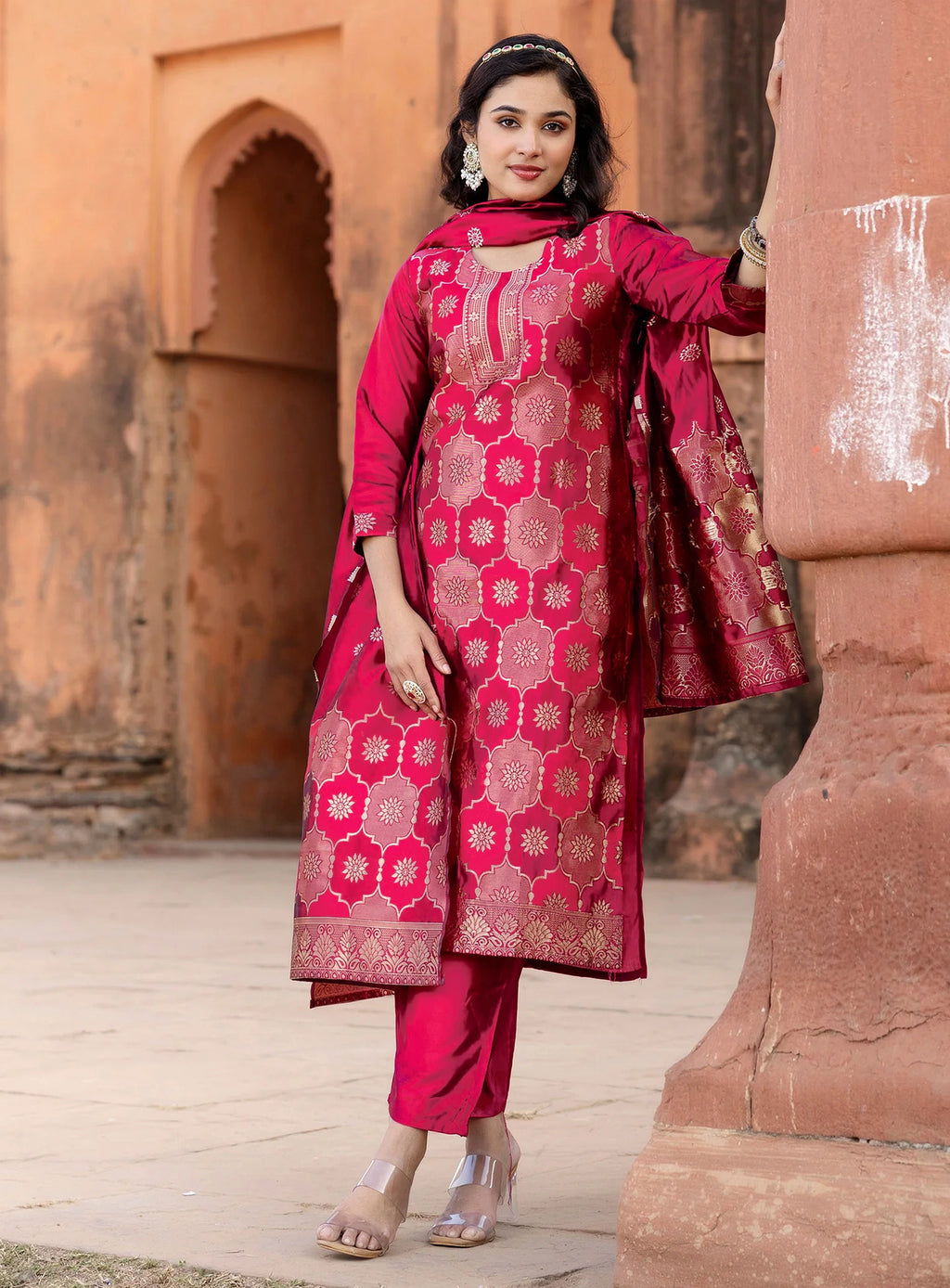 Jacquard Kurta Pant Dupatta Set
