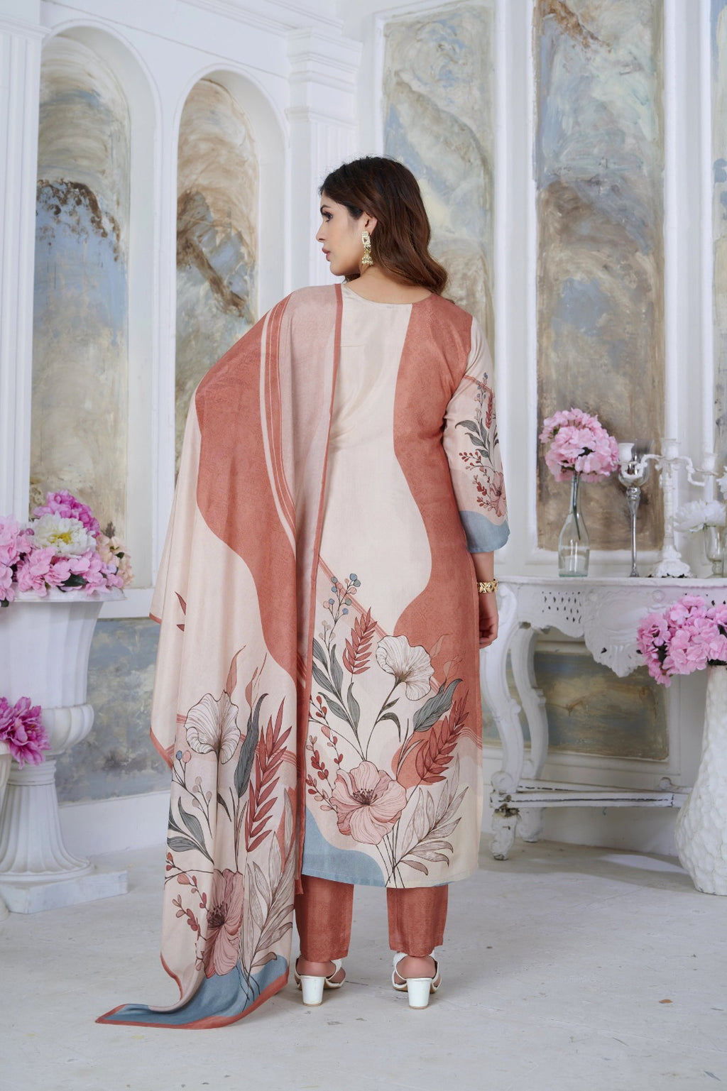 Star Georgette Kurta Set with Dupatta