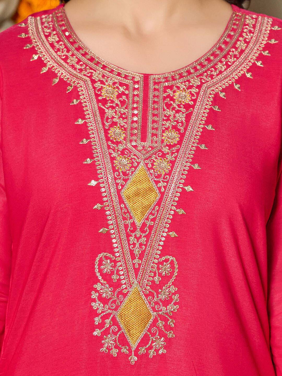 Women  Kurta Pant Dupatta Set