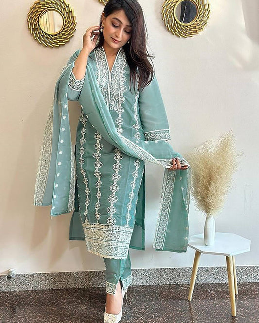 Women Silk Kurta Pant Dupatta Set