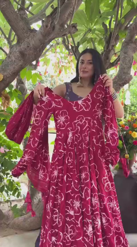 Cotton Malmal Dupatta Gown